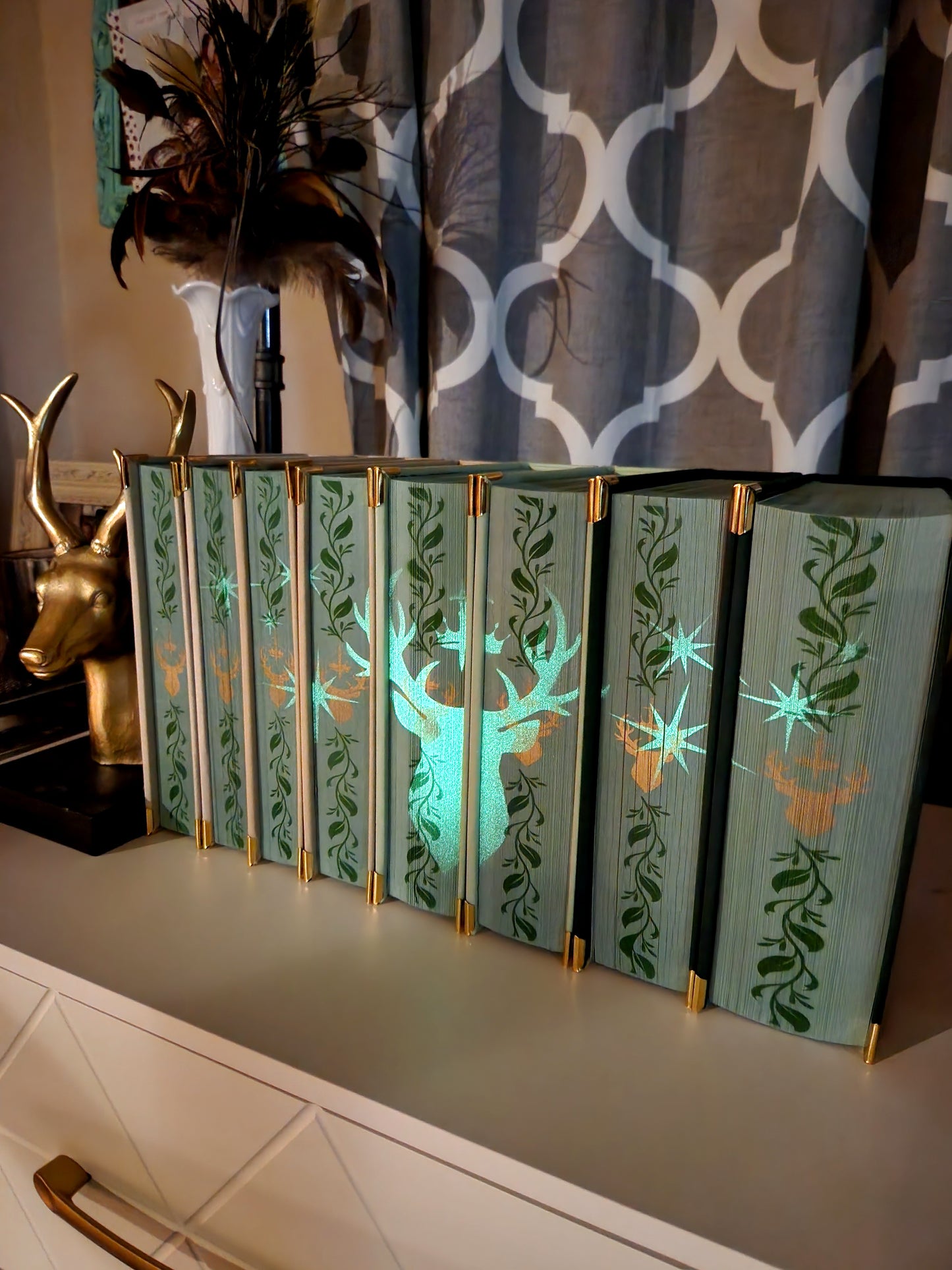 Throne of Glass completed 8 book series pre-order
